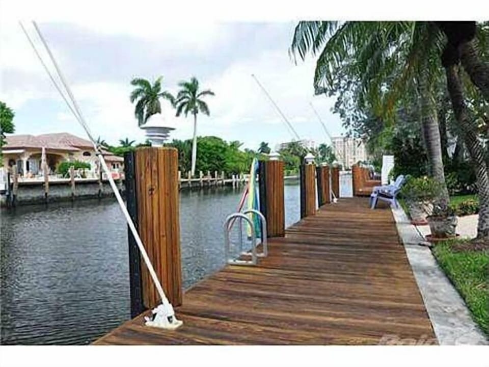 Dock