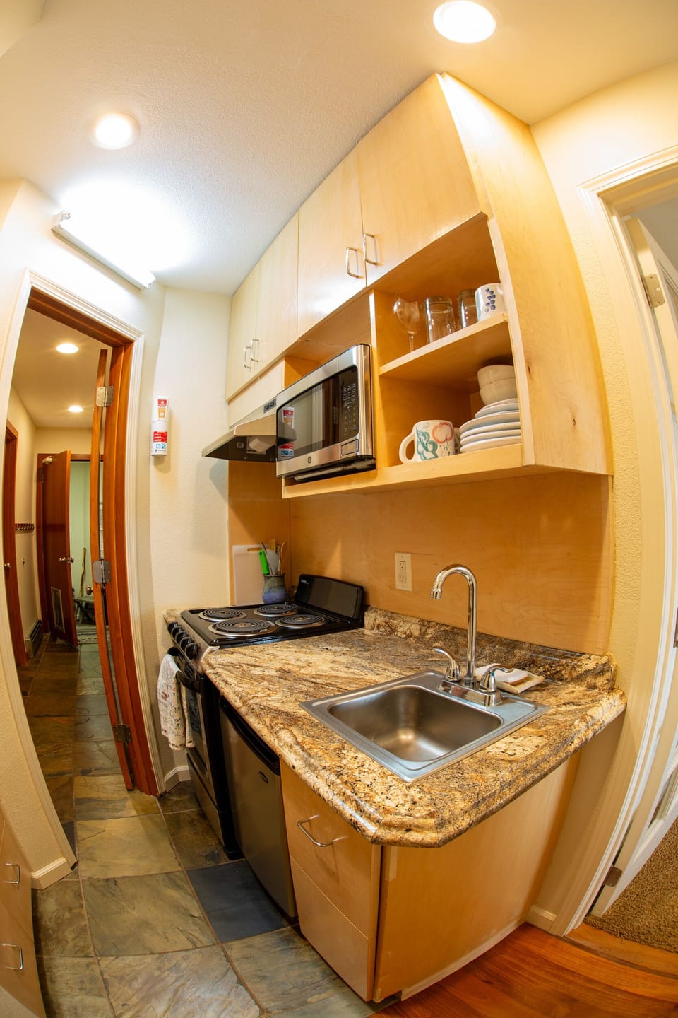 tiny kitche