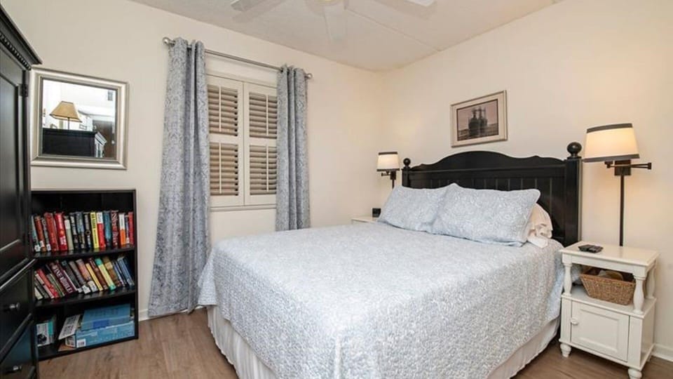 Secondary Bedroom