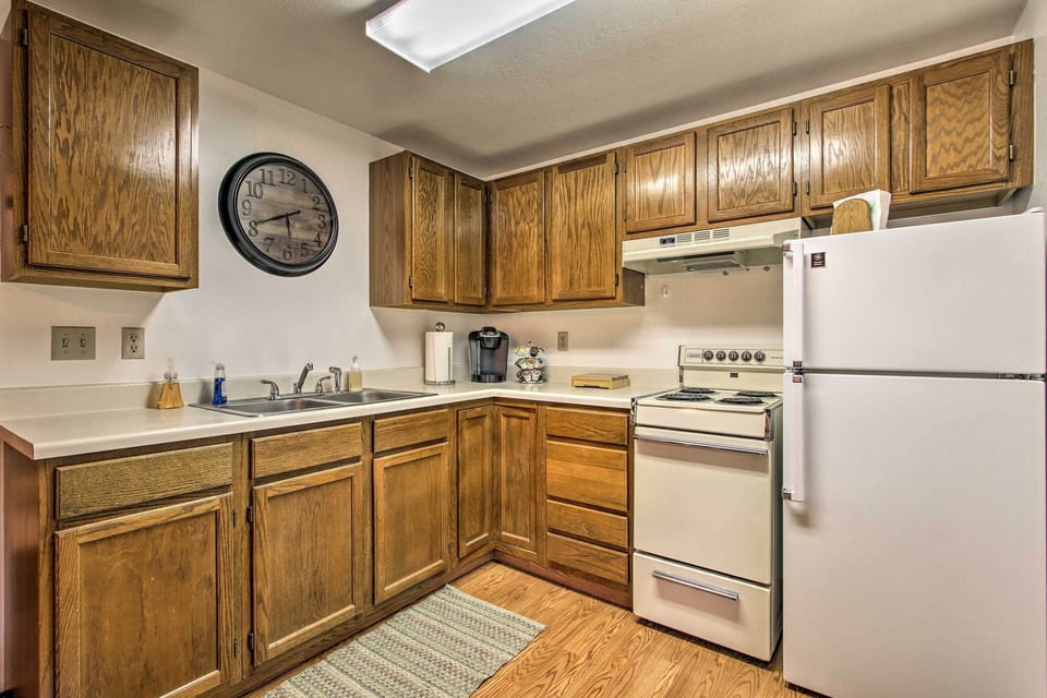 Well-Equipped Kitchen | Cooking Essentials Provided