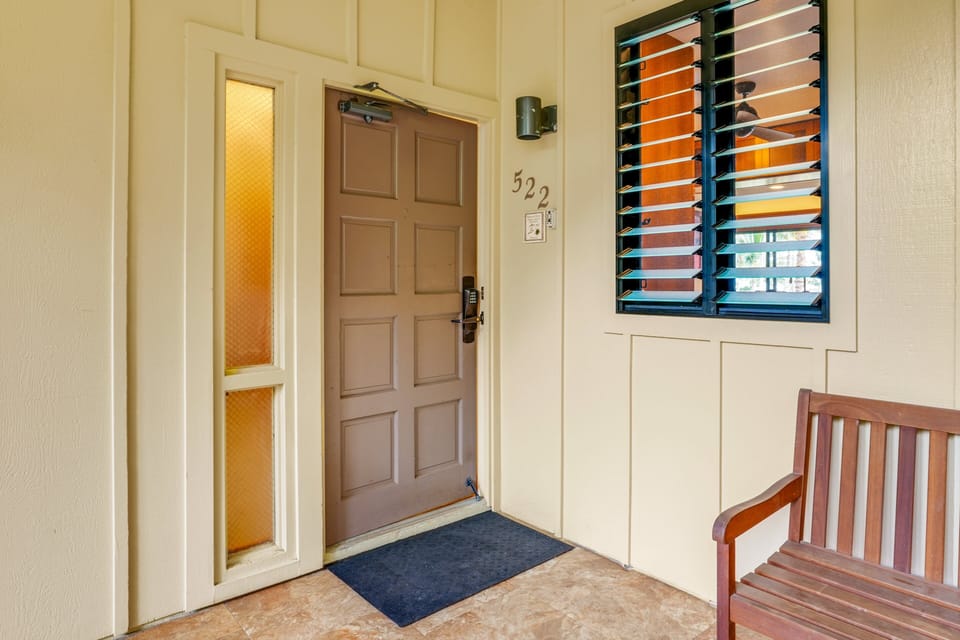 Entry to condo