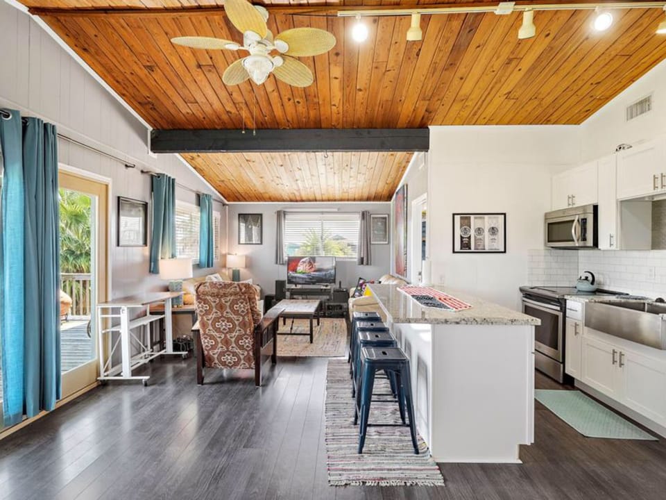 Upstairs living room/kitchen