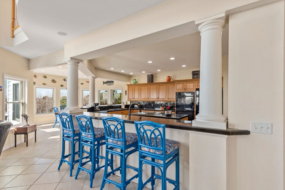 CC189: Magicality | Mid Level Kitchen