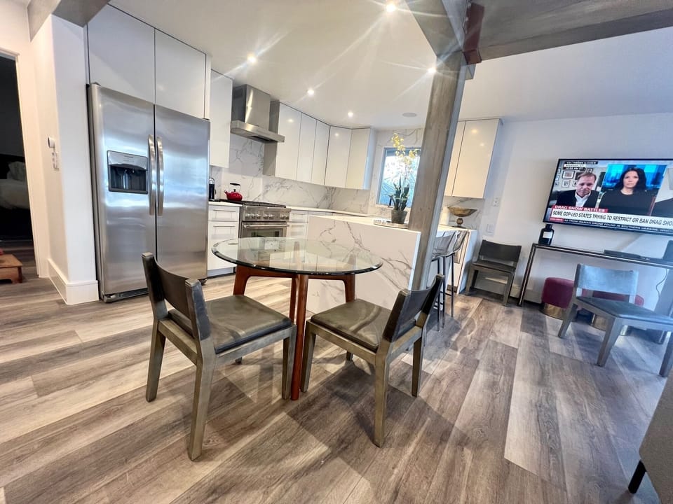 dining table or work space :)