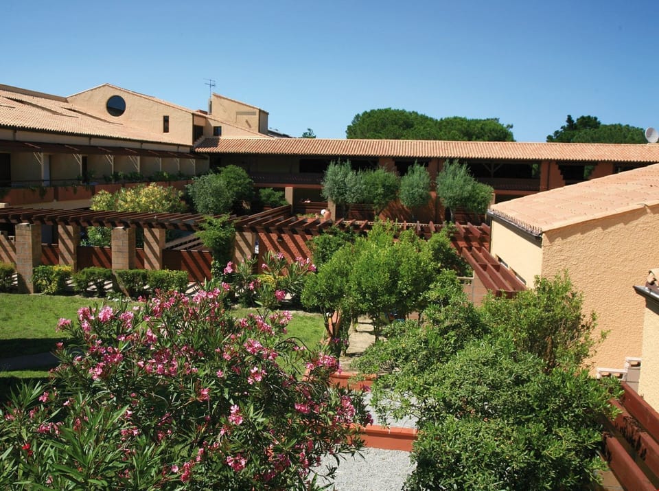 Welcome to Lagrange Vacances Residence du Golf!
