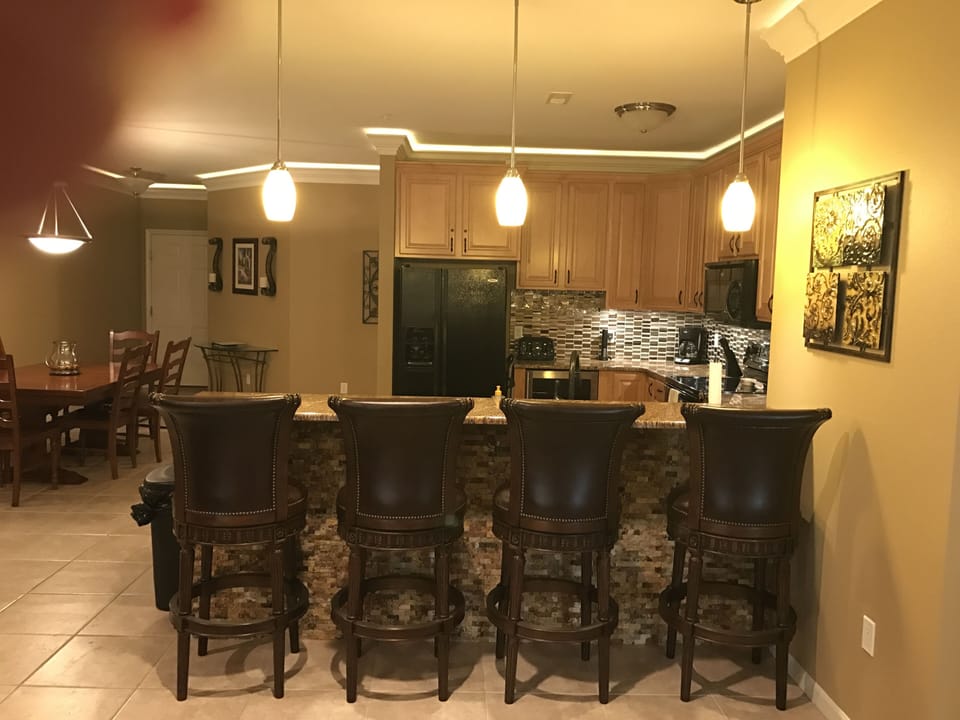 Kitchen Dinning Area