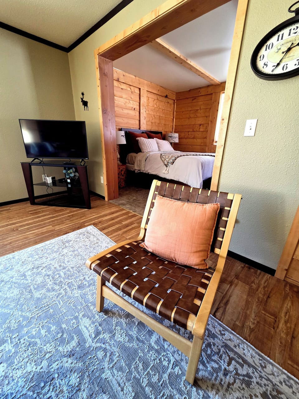Lounge, nap, read, watch tv, and enjoy the views!