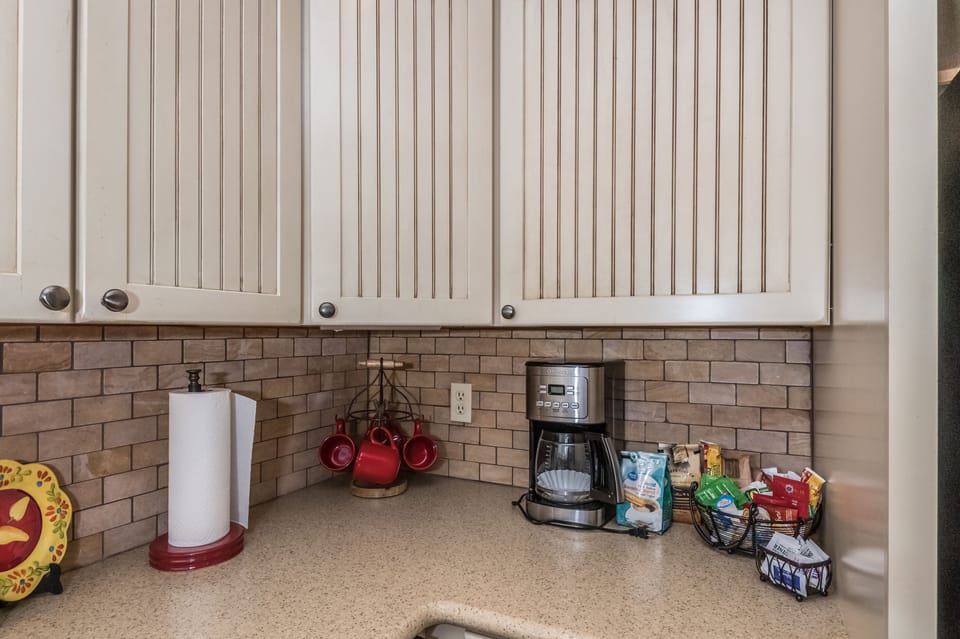 Coffee & other beverage station ! 