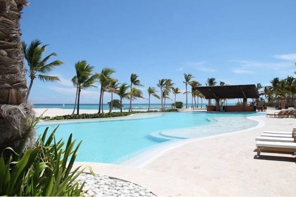 One of two infinity pools and jacuzzis