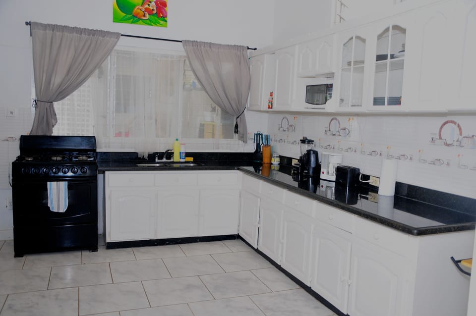 Fully loaded kitchen including fridge freezer, micro wave, 6 ring cooker, kettle