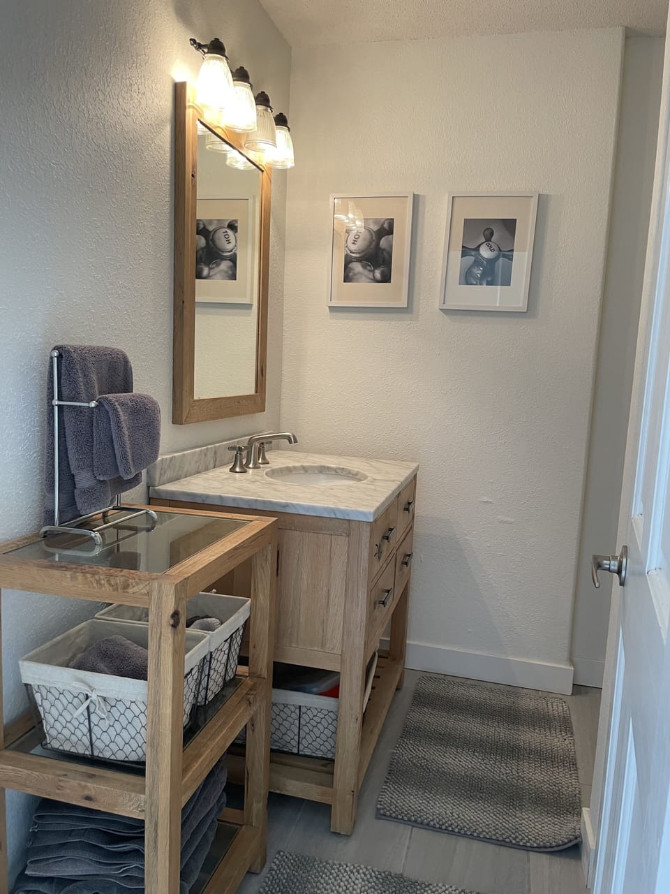 Newly renovated bathroom 