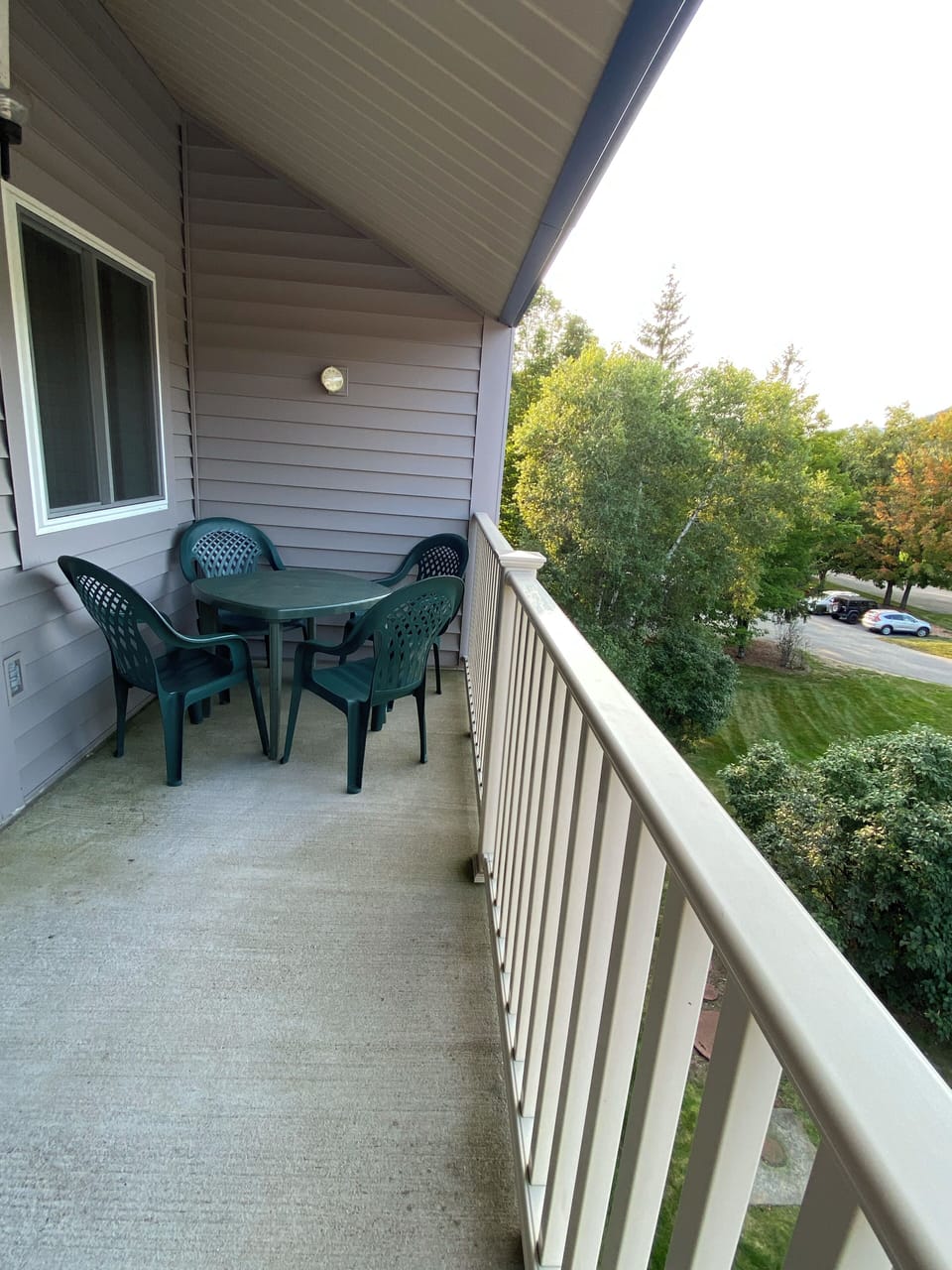 Deck with outside seating