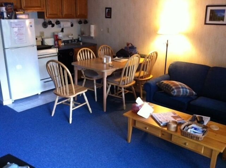 Wider angle kitchen and pullout queen sleeper sofa
