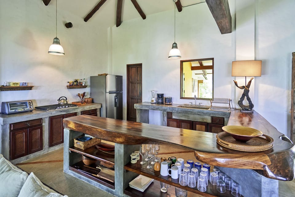 Fully equipped kitchen