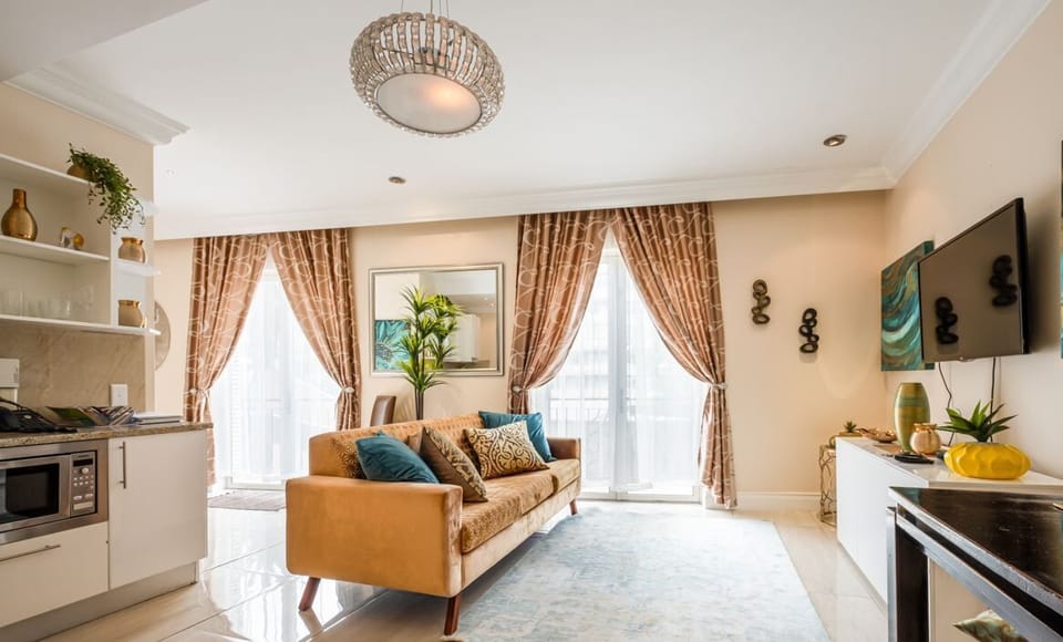 Spacious lounge and TV Unit