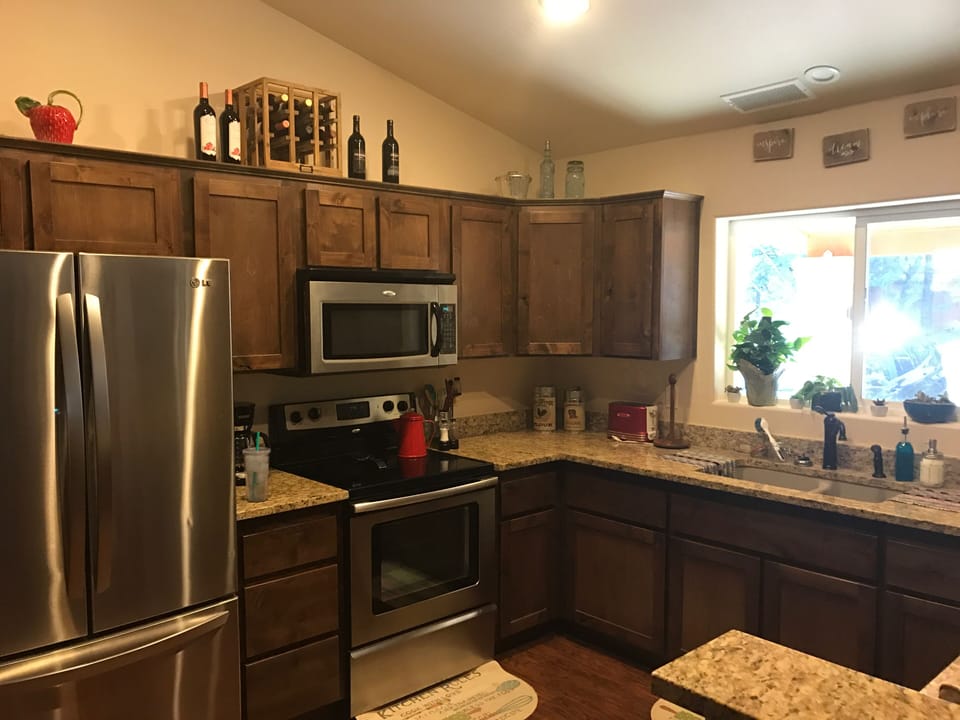 Gourmet kitchen with all the amenities 