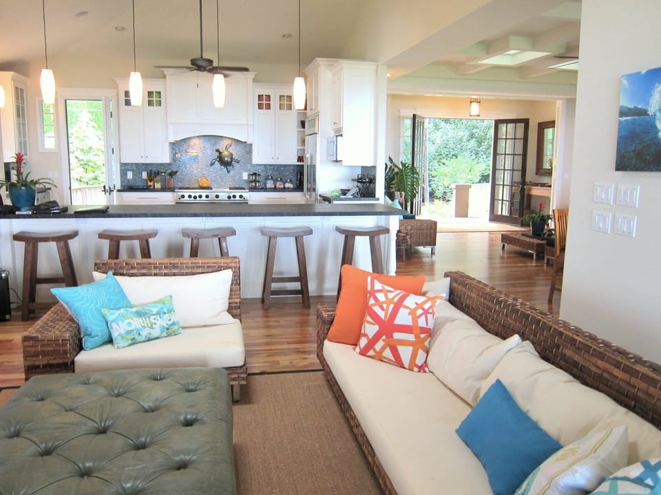 Living Room & Kitchen