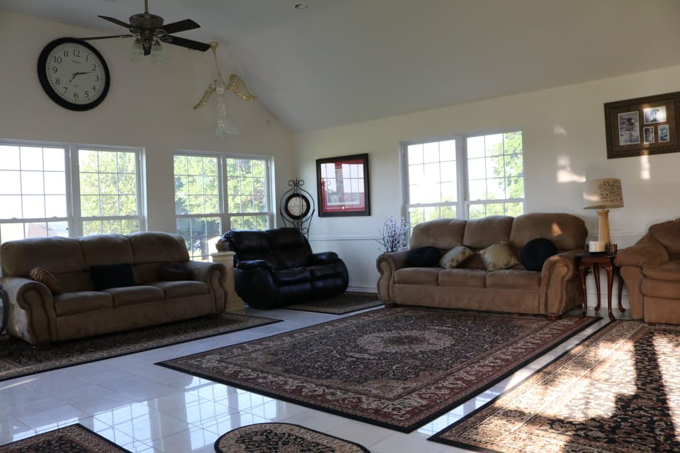 Great room with 3 pull out sleeper sofas