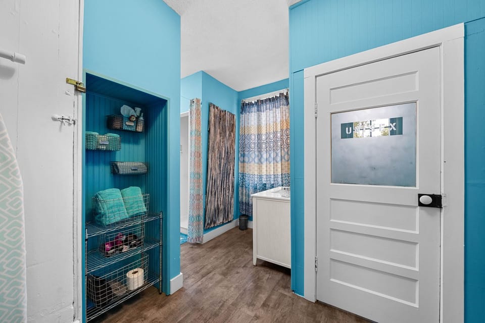 Large Bath-shower, toilet room and vanity