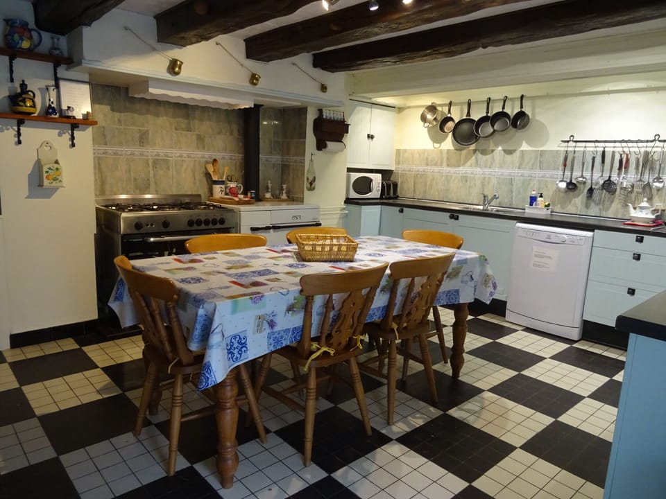 Country style kitchen