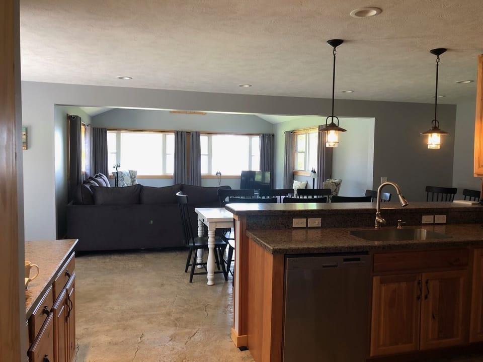 Open Kitchen