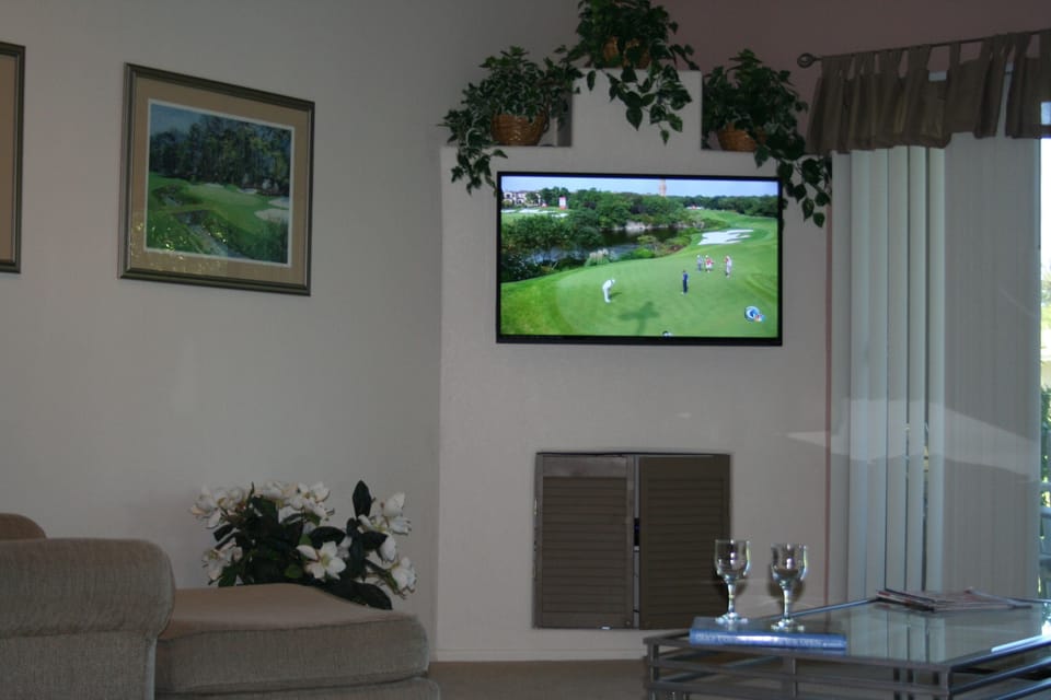 Living Room with LED HD Tv