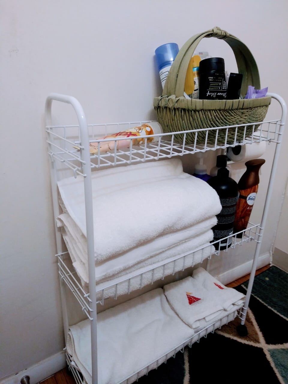bathroom supplies 