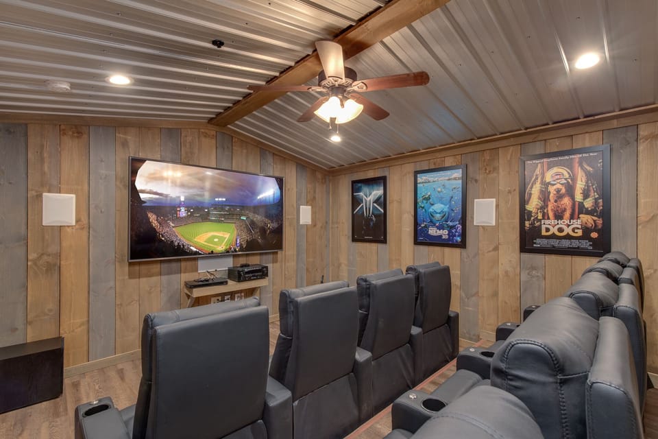 Home Theater - Seating for 9