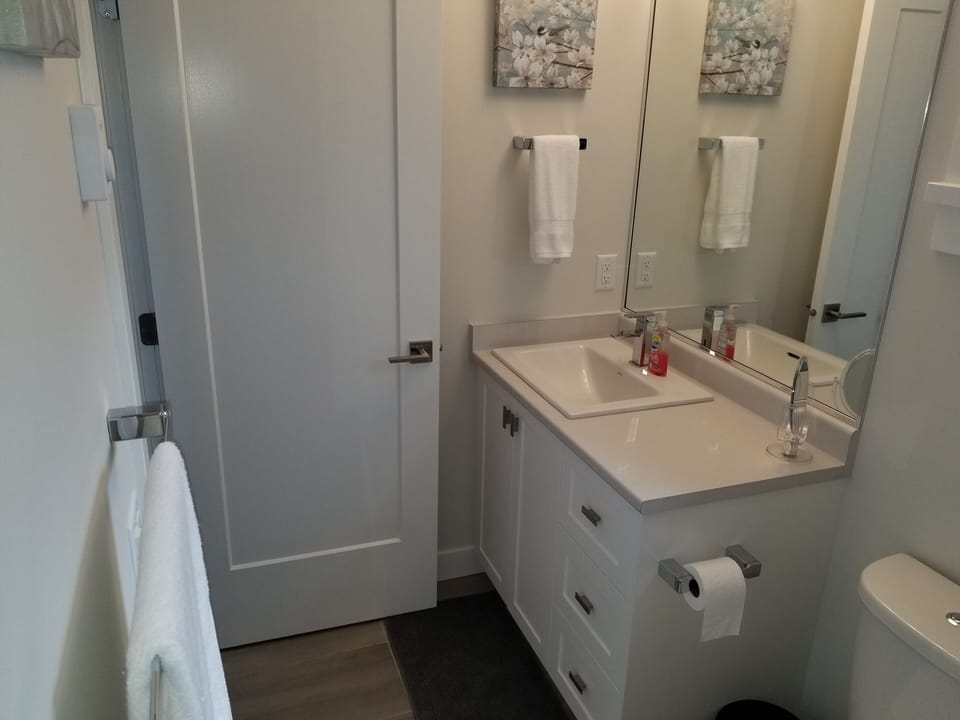 Full bathroom.