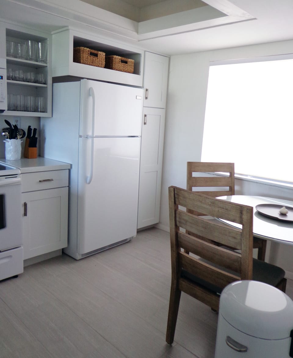 eat in kitchen, new table + chairs July 2015