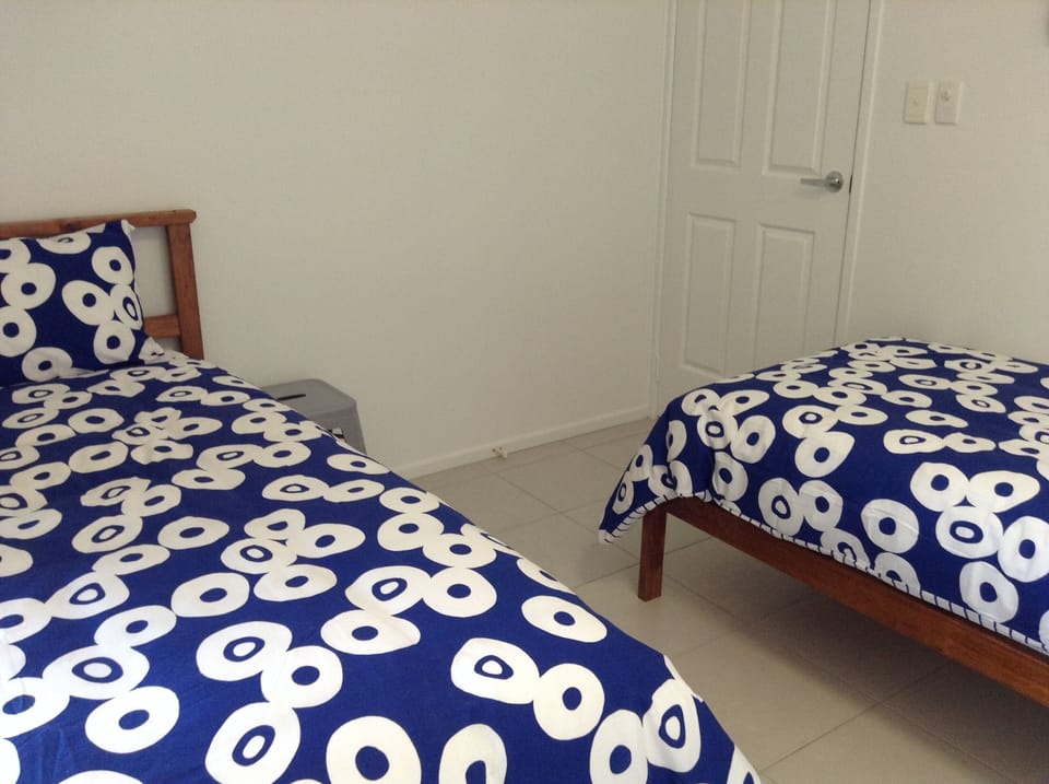 second bedroom with 2 single beds