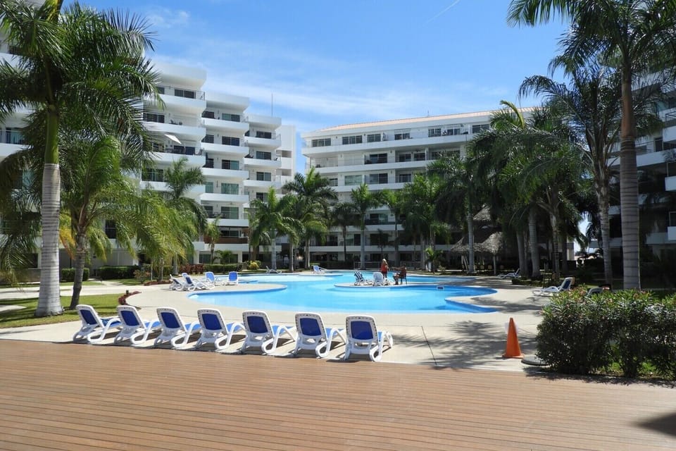 huge pool