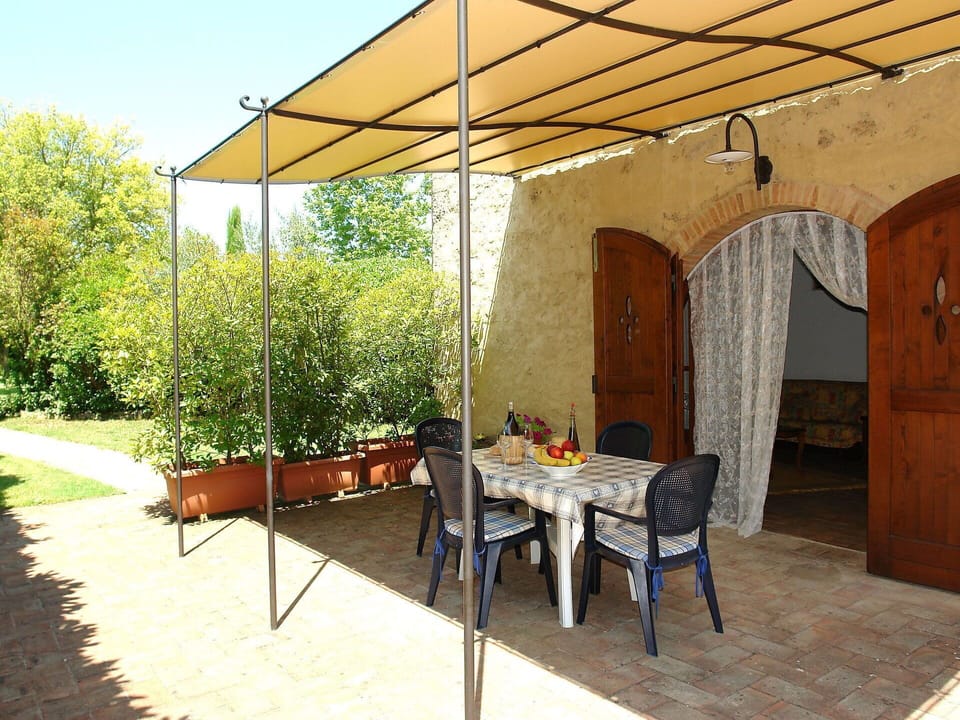 Property, Building, Patio, Room, Real Estate, Backyard, House, Shade, Yard, Furniture