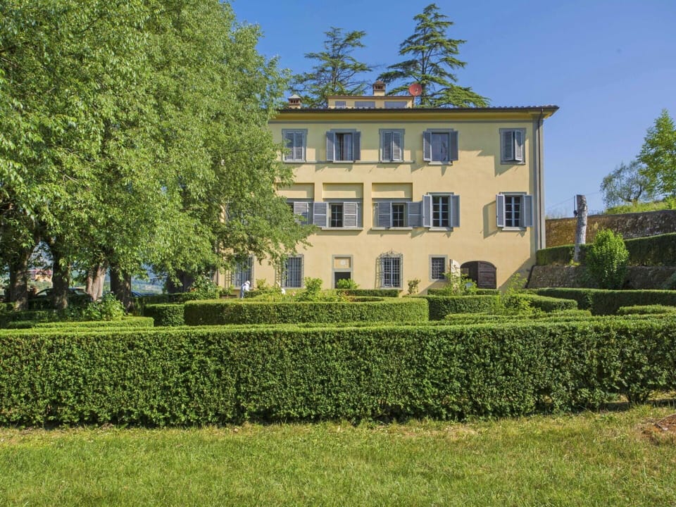 Property, Estate, Green, House, Home, Building, Mansion, Tree, Architecture, Real Estate