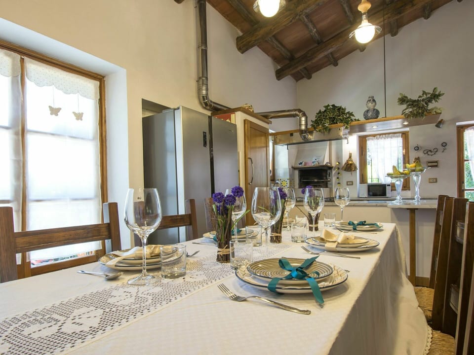 Room, Property, Dining Room, Interior Design, Building, Yellow, House, Table, Furniture, Home