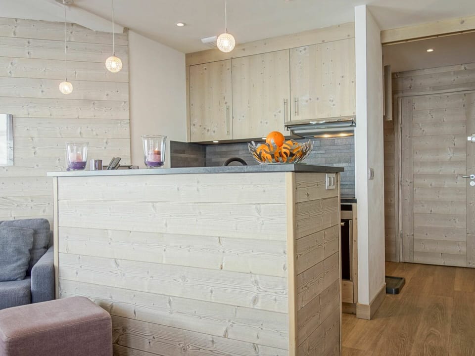 Furniture, Cabinetry, Building, Wood, Countertop, Interior Design, Flooring, Kitchen, Floor, House