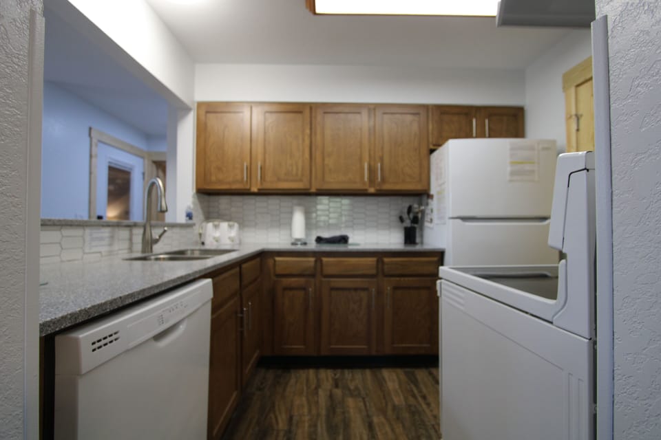 Complete kitchen