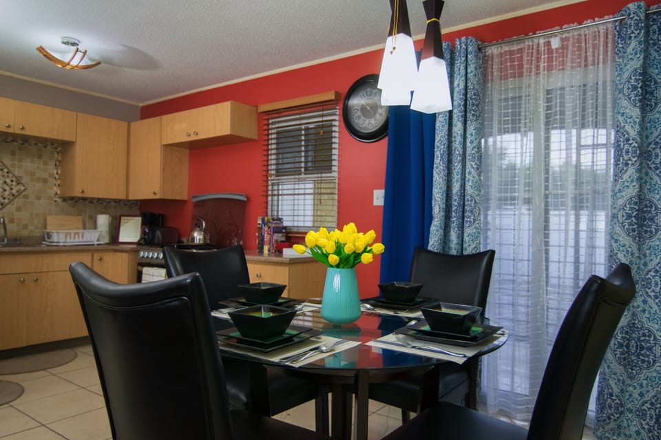 Open concept Living, Kitchen and Dining