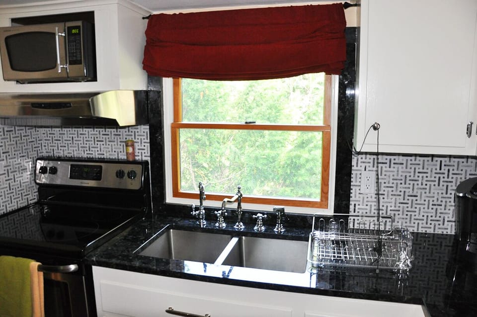 Dormer Kitchen sink - with forest & mountain views