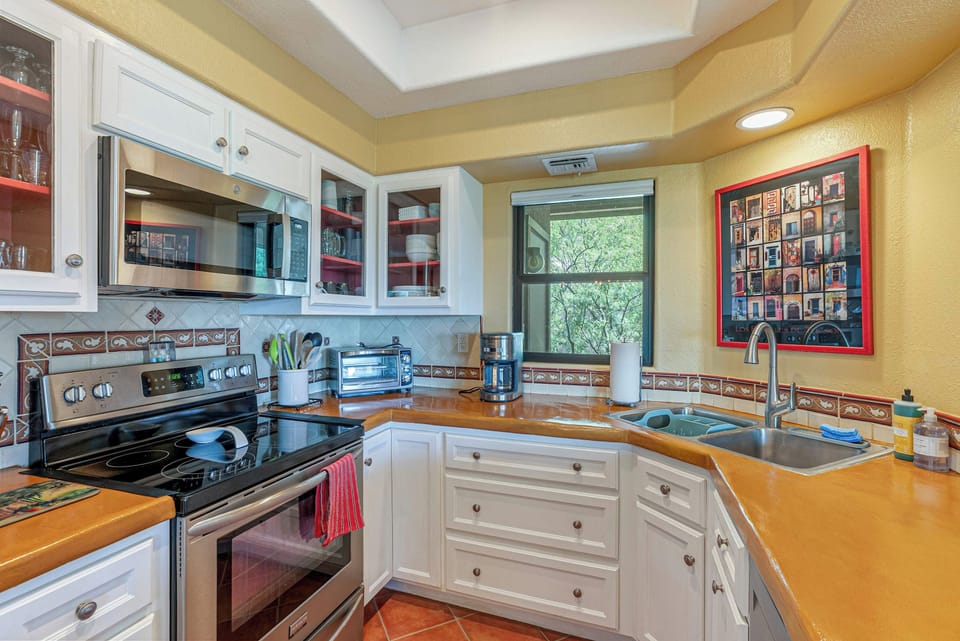 Coffee maker along with all the appliances you need to make a delicious meal.
