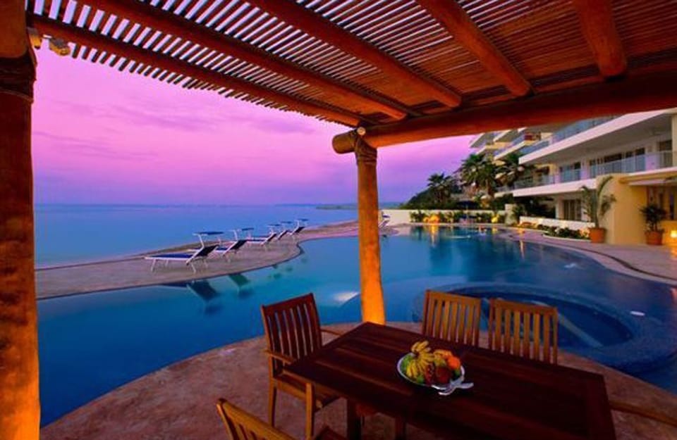 Relaxing by the pool/beach
