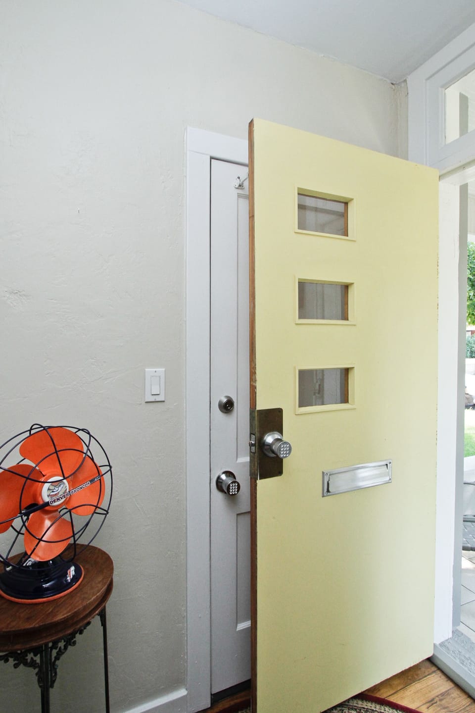Entrance To Upstairs Vacation Rental (Behind The Yellow Door)