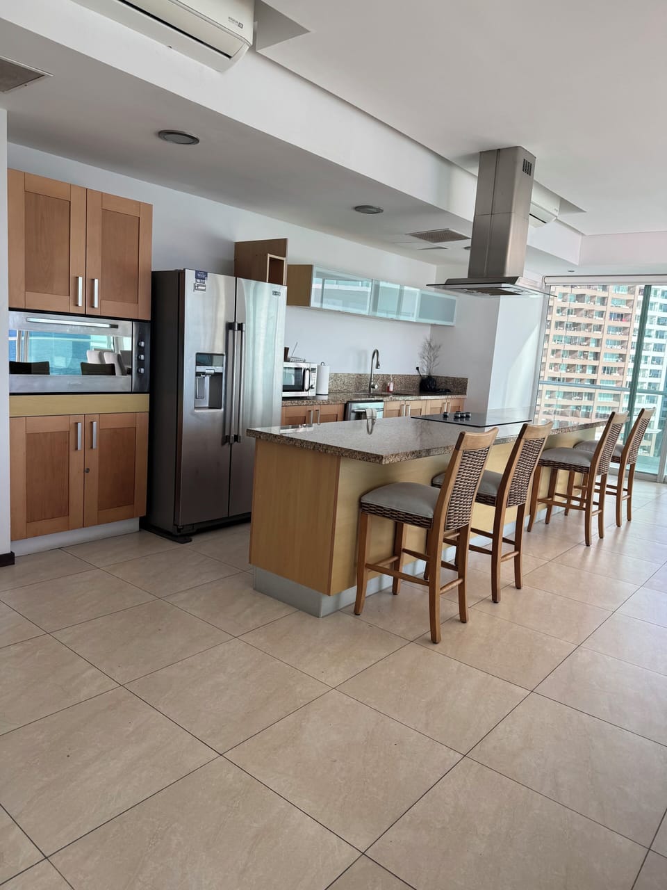 Granite kitchen and great room overlooking the ocean