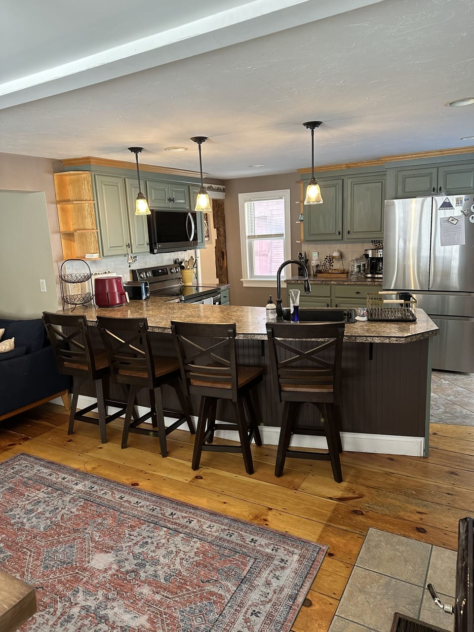 Fully stocked kitchen. 