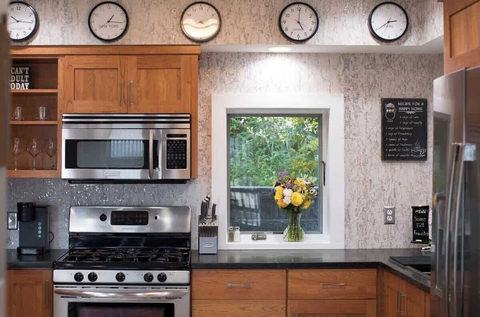 Kitchen- Fully stocked and guest-ready—everything you need to cook and connect.