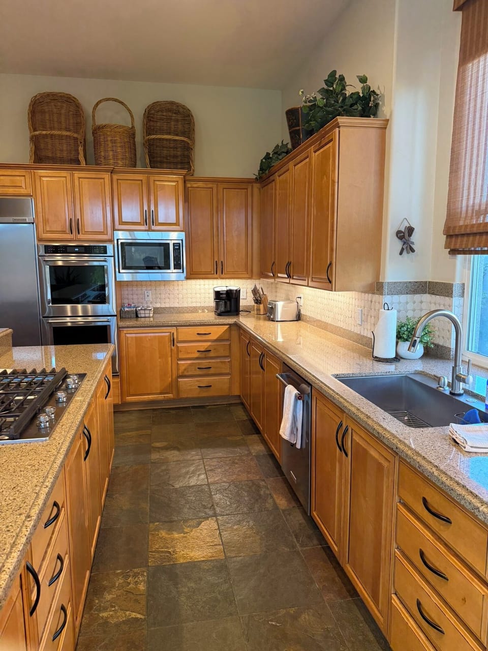 Easily accessible kitchen layout