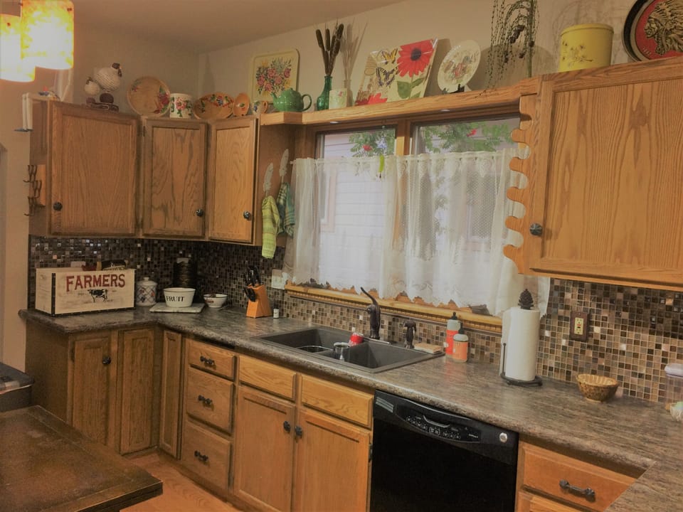 Kitchen sink