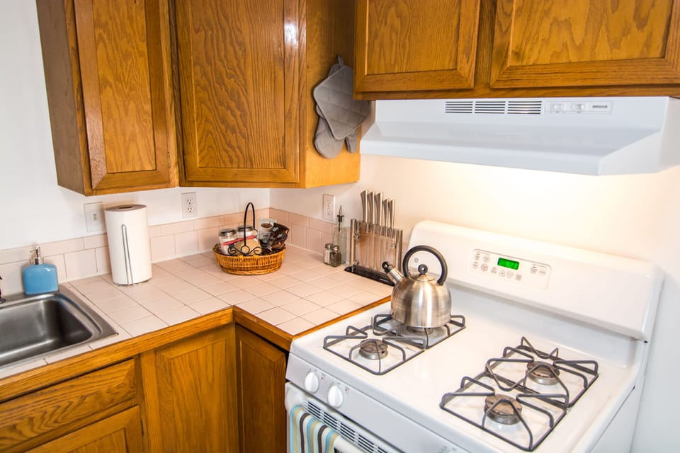 Gas stove makes cooking a breeze!