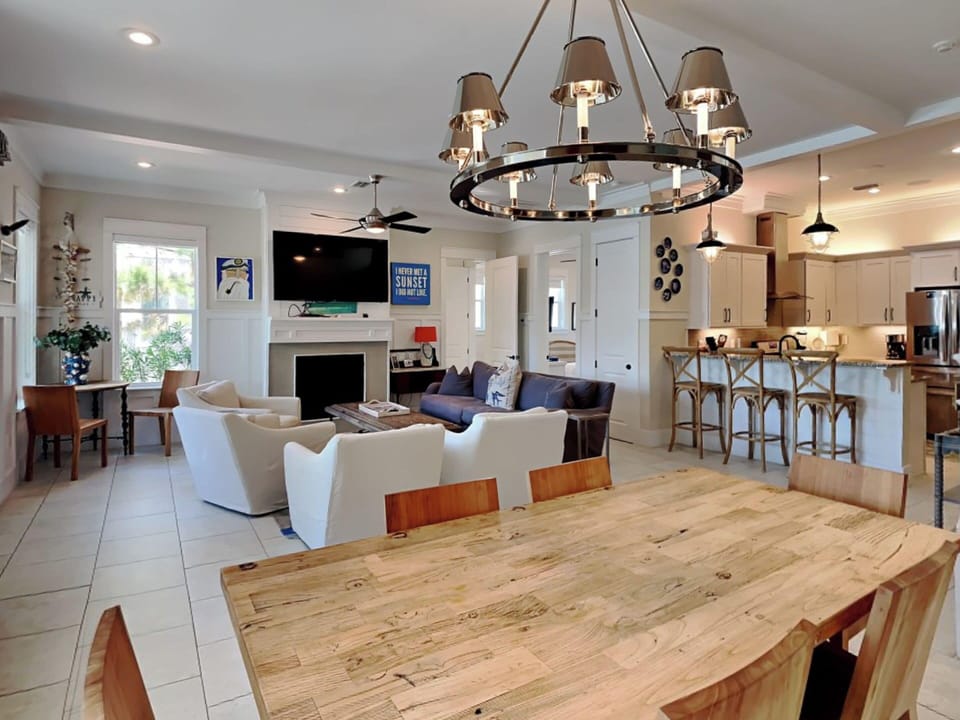 Dining Area - First Floor