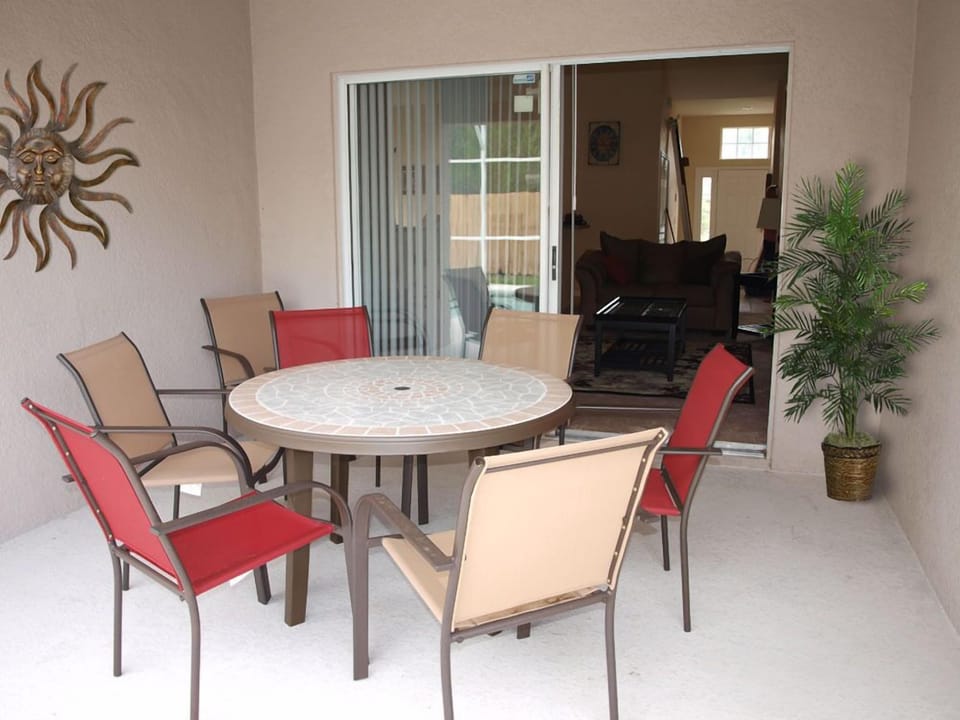 Covered lanai
